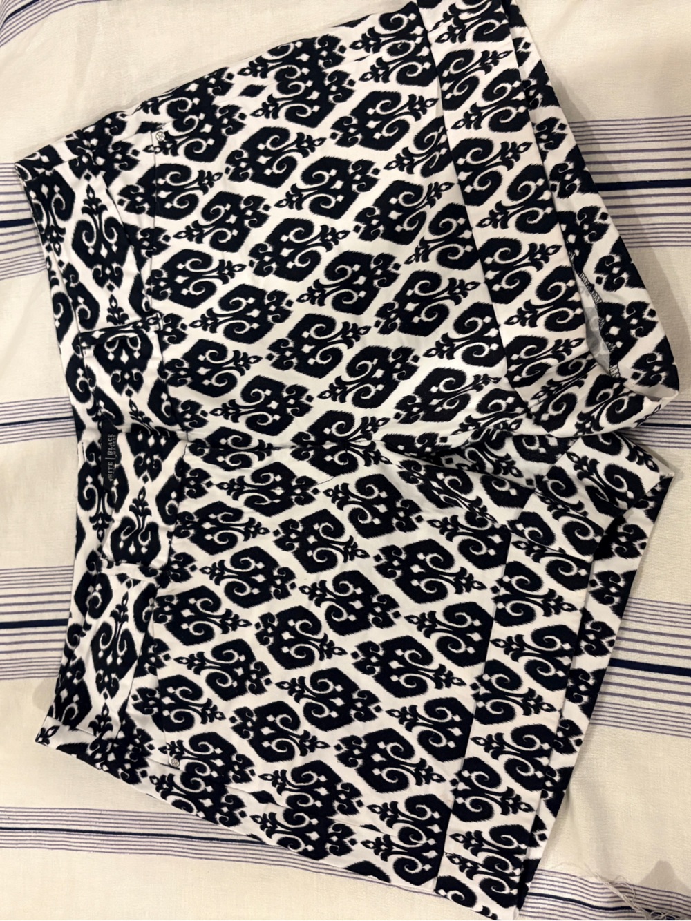 White House Black Market Black and White Scroll-Print Skirt with Red Trim